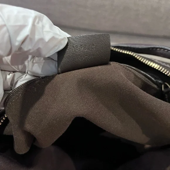 Authentic Gucci Abbey GG Monogram Shoulder Bag - Picture 13 of 16